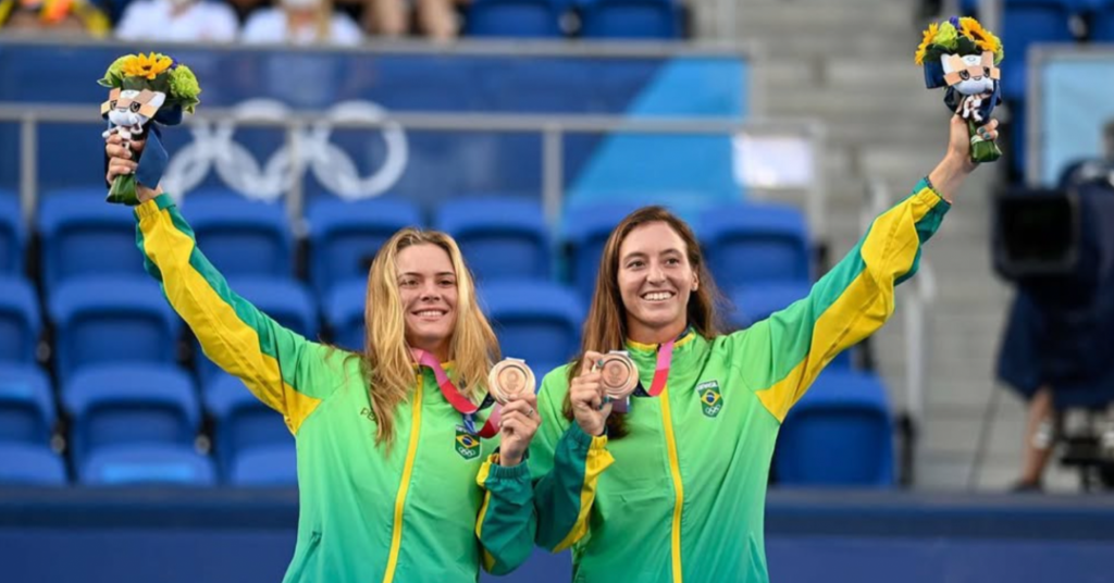 Com novos atletas em destaque, tênis cresce em popularidade no país