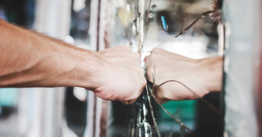 Fúria por anabolizantes: como o uso dessas substâncias estimula a violência