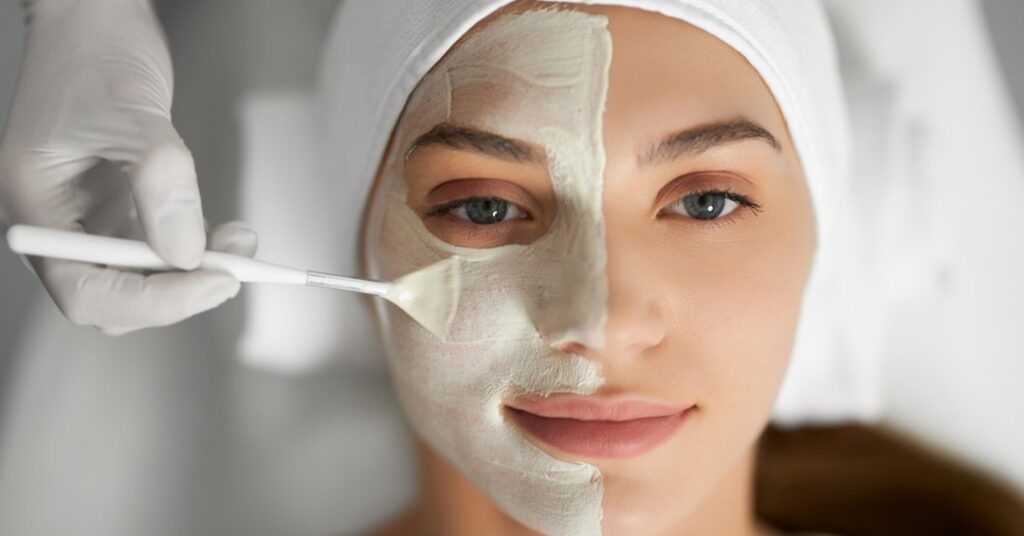 Peeling enzimático funciona? Entenda o que é e o que diz a ciência