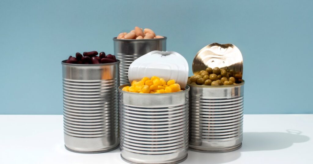 Alimentos enlatados podem ser aliados da saúde — só tem que saber escolher