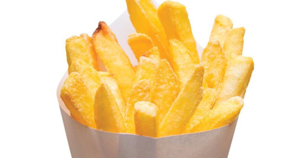 Como o jeito de cozinhar a batata altera seus nutrientes e o impacto na saúde