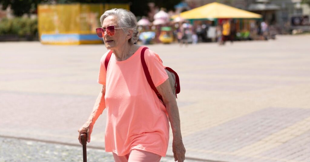 Caminhar diariamente pode atrasar surgimento do Alzheimer