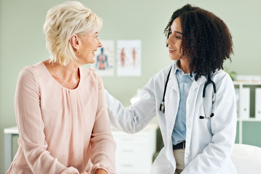 Escape de urina: 10 principais causas (e como tratar)