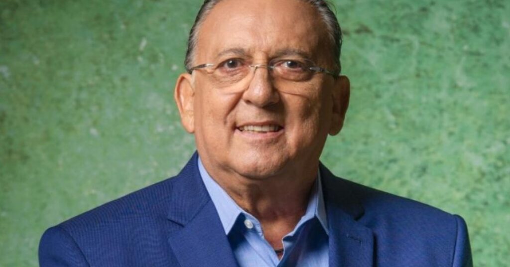 Galvão Bueno: entenda a pneumonia “sem sintomas” e como está a saúde do locutor