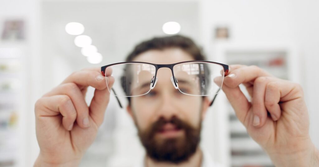 Miopia: o que é, sintomas, tratamentos e por que você deve se preocupar