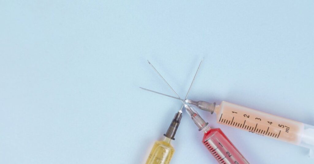 Vacina experimental contra câncer de mama avançado conquista feito inédito na medicina