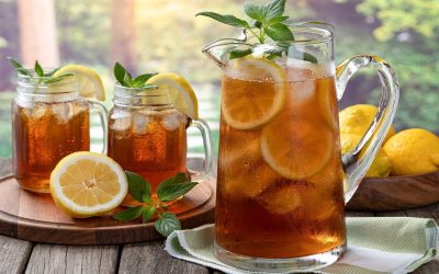 10 receitas de chá gelado caseiro (e como fazer)