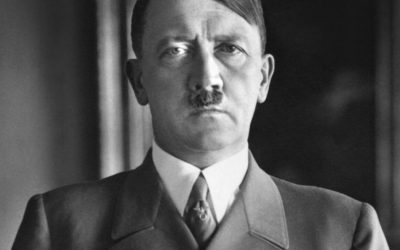 Análise do DNA de Hitler teria revelado doença que causa micropênis
