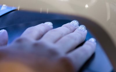 Anvisa proíbe duas substâncias presentes em unhas de gel