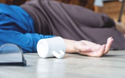 Desmaio: o que é, sintomas, causas, tipos (e o que fazer)