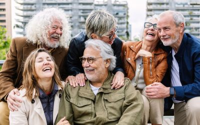 Envelhecimento: o que é, sinais (e o que fazer para envelhecer com saúde)