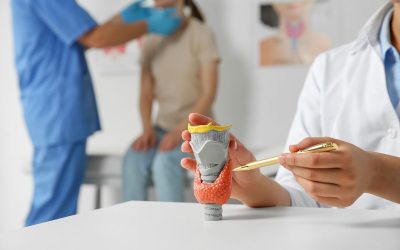 Especialistas em tireoidite de hashimoto: qual médico consultar?