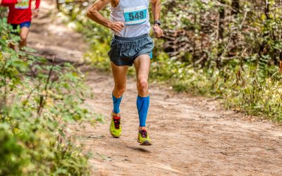Meia de compressão para corrida: para que serve (e como funciona)