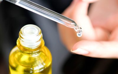 Óleo mineral: para que serve, como tomar (e riscos)