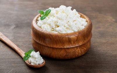 Queijo cottage: o que é, benefícios e como fazer em casa