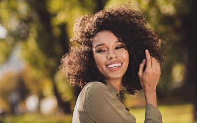 Transição capilar: o que é, para que serve, como fazer e cuidados