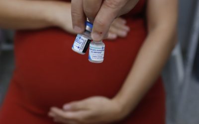 Vacinas contra bronquiolite começam a ser aplicadas em gestantes no SUS