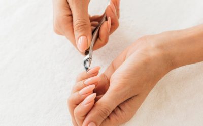 Você tira as cutículas? Entenda por que essa...